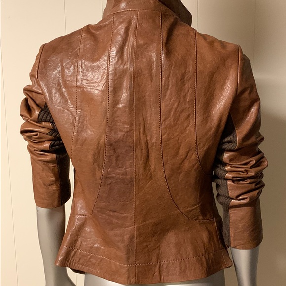 Leather jacket - Picture 2 of 4